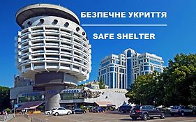 Salute Hotel Kiev